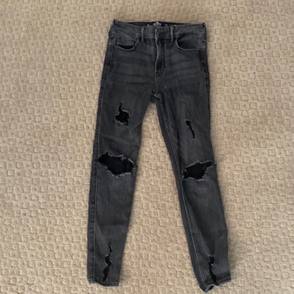 Hollister jeans size 1 short